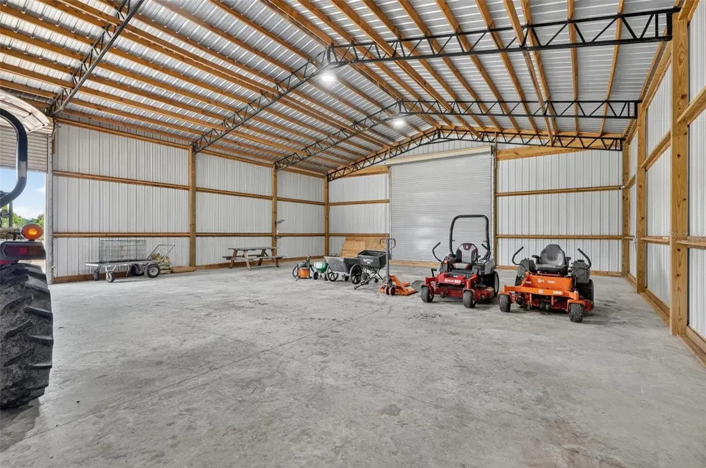 596 E COUNTY ROAD 90 Bunnell, FL 32110