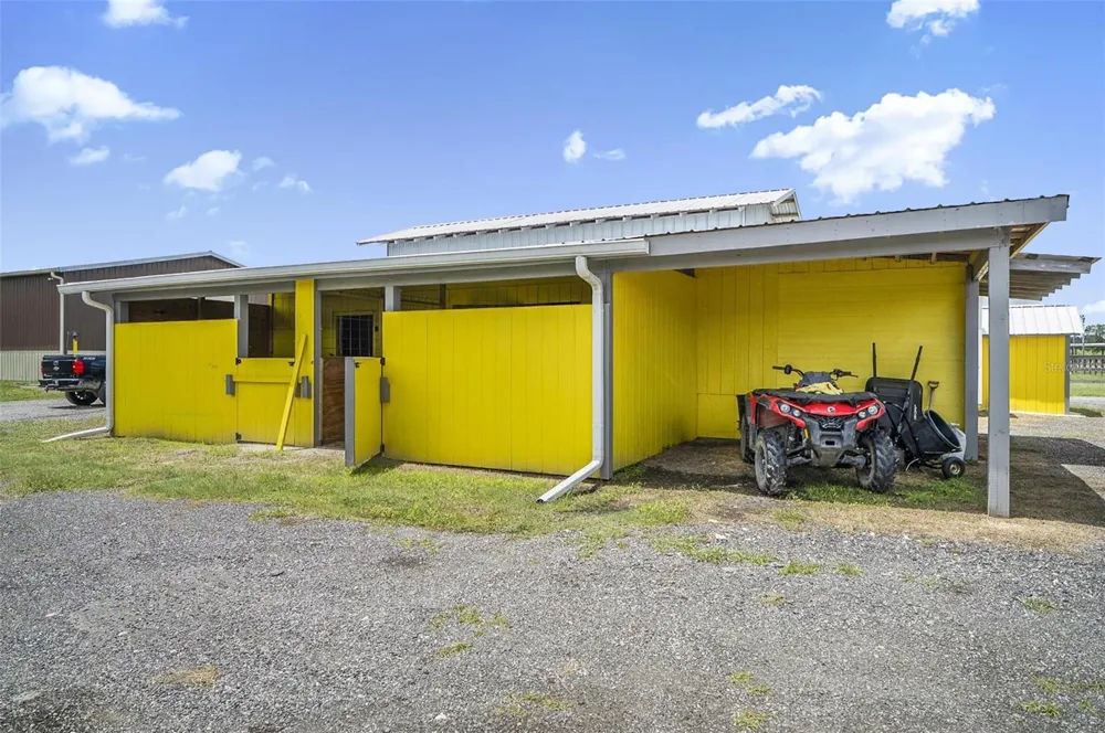596 E COUNTY ROAD 90 Bunnell, FL 32110