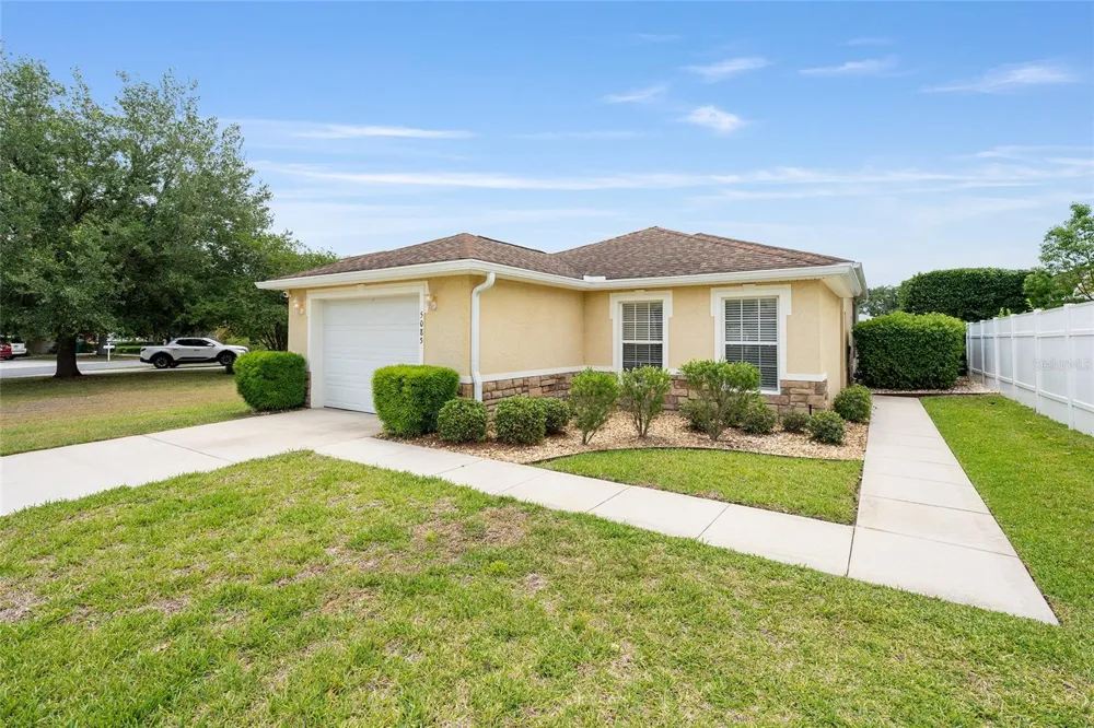 5085 NE 122ND BOULEVARD Oxford, FL 34484