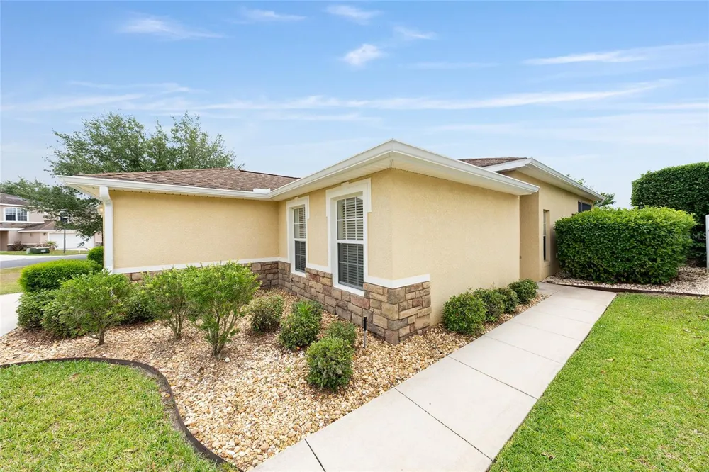 5085 NE 122ND BOULEVARD Oxford, FL 34484