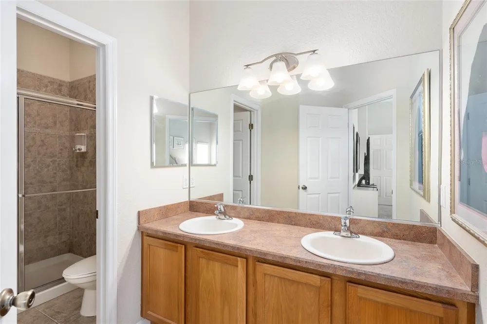 5085 NE 122ND BOULEVARD Oxford, FL 34484