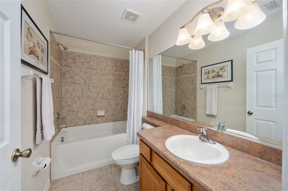 5085 NE 122ND BOULEVARD Oxford, FL 34484