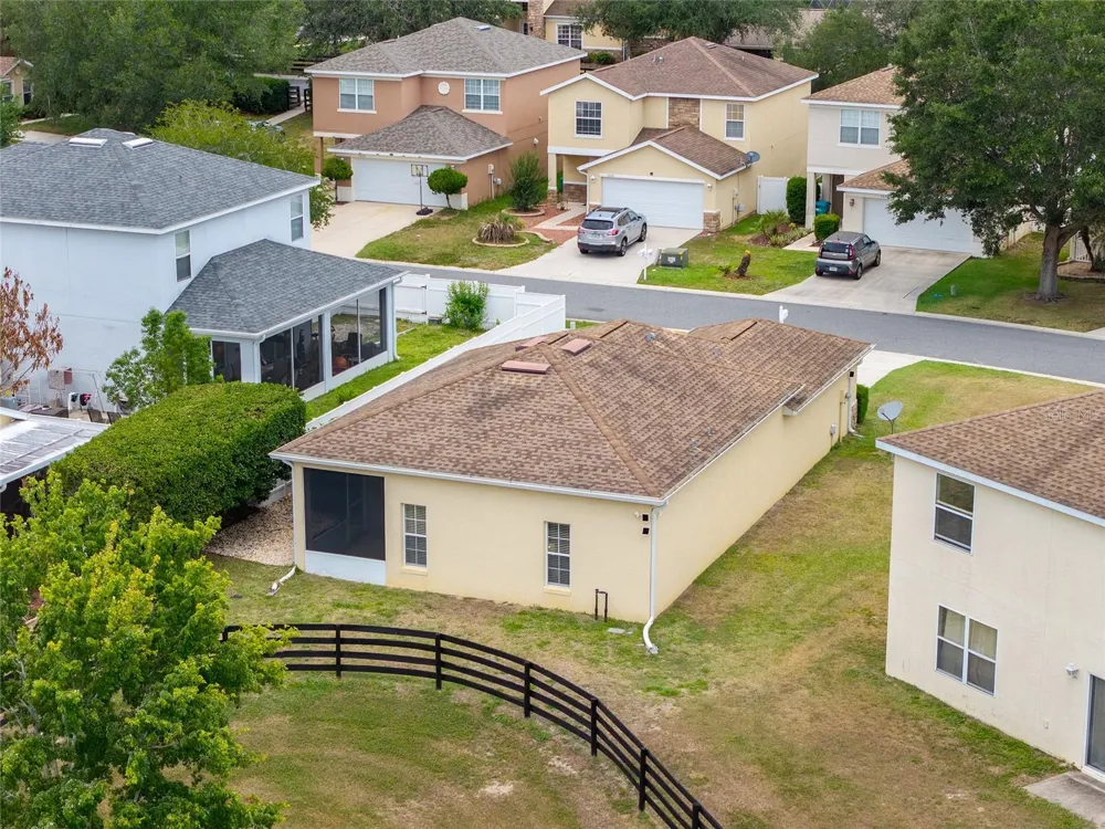 5085 NE 122ND BOULEVARD Oxford, FL 34484