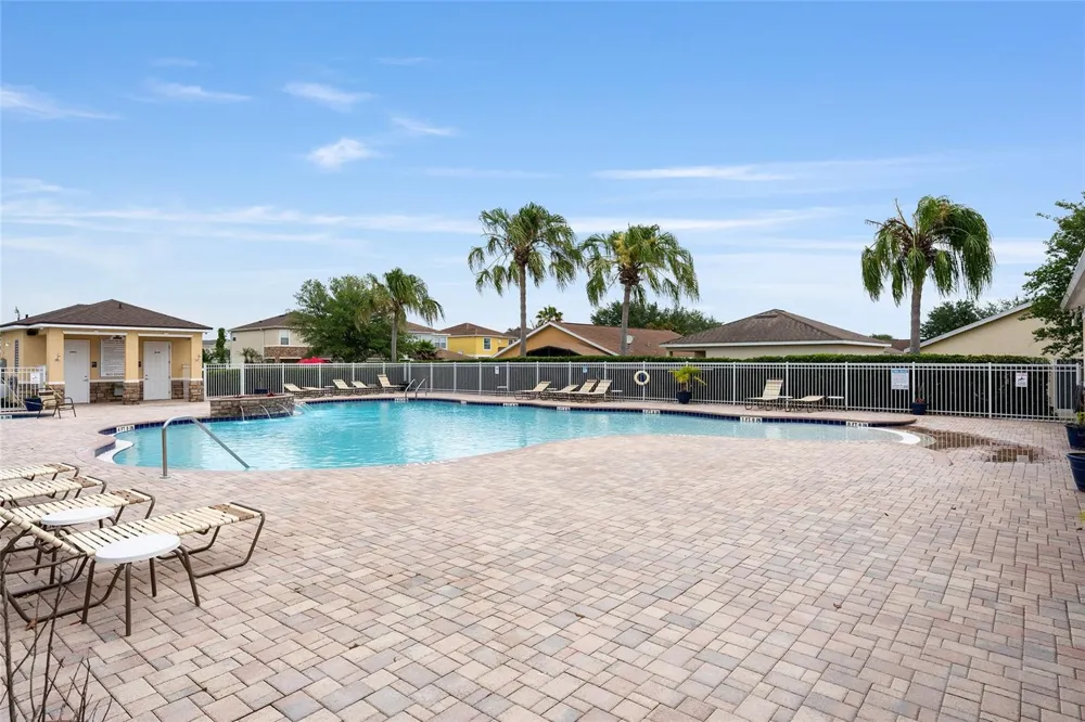 5085 NE 122ND BOULEVARD Oxford, FL 34484