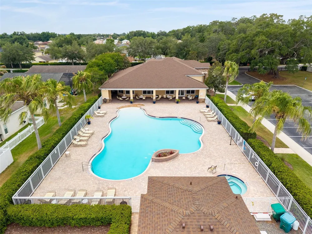 5085 NE 122ND BOULEVARD Oxford, FL 34484