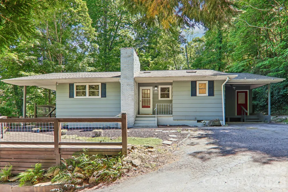 224 Highlands Loop Maggie Valley, NC 28751