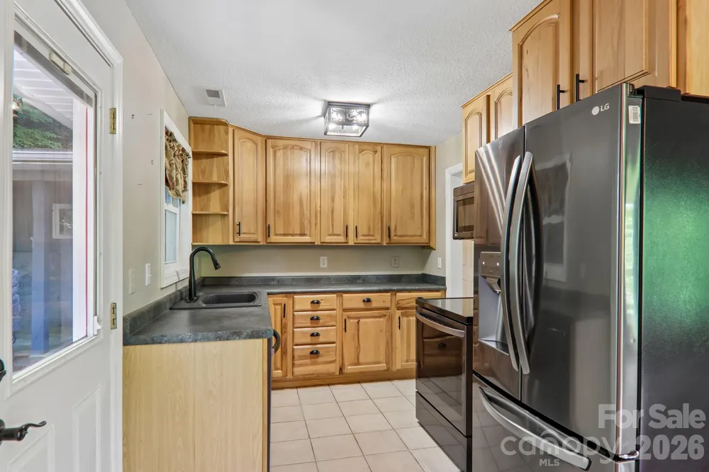 224 Highlands Loop Maggie Valley, NC 28751