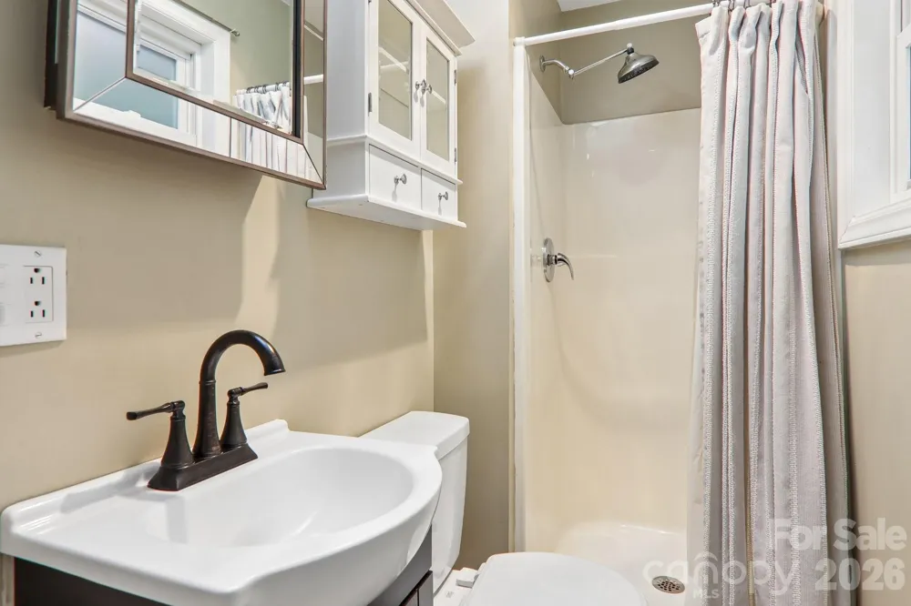 224 Highlands Loop Maggie Valley, NC 28751