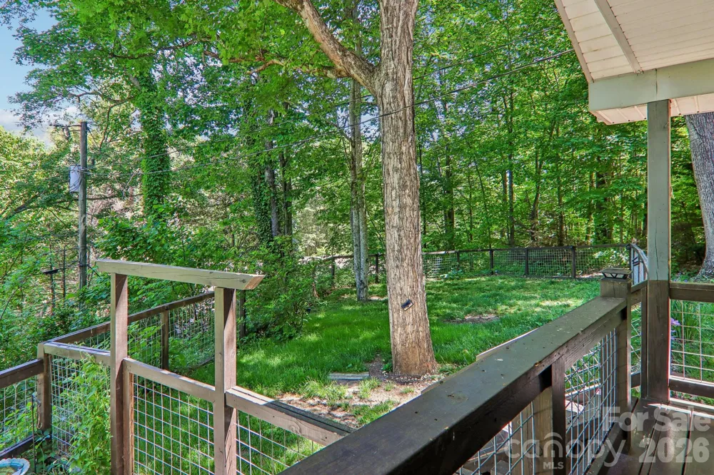 224 Highlands Loop Maggie Valley, NC 28751