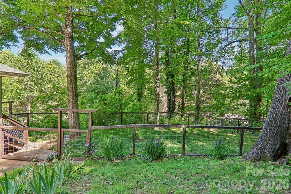 224 Highlands Loop Maggie Valley, NC 28751