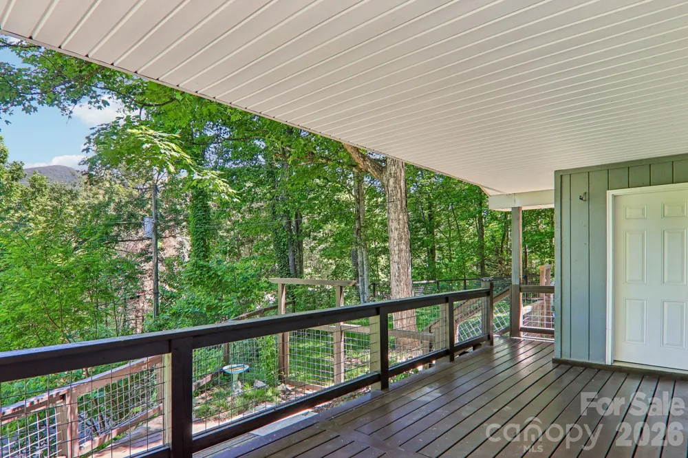 224 Highlands Loop Maggie Valley, NC 28751