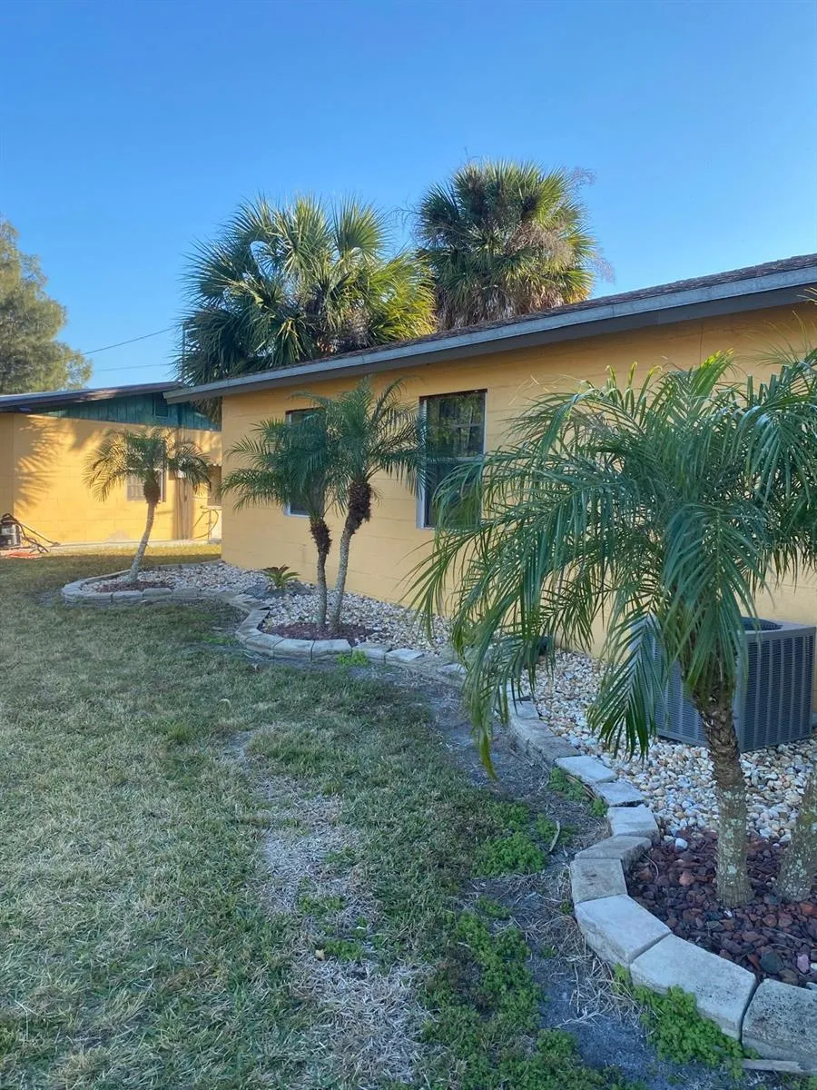 1587 WAYMAN ROAD Moore Haven, FL 33471