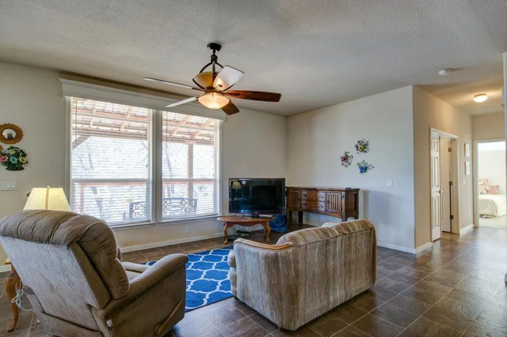 17997 Del Puerto Canyon Road Patterson, CA 95363