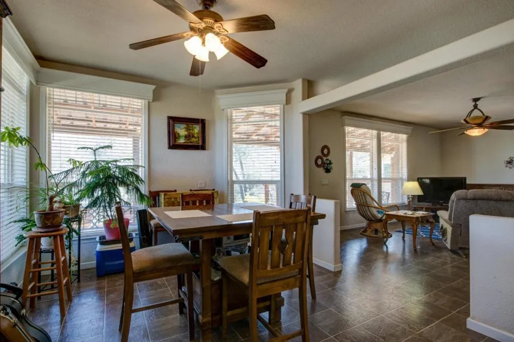 17997 Del Puerto Canyon Road Patterson, CA 95363