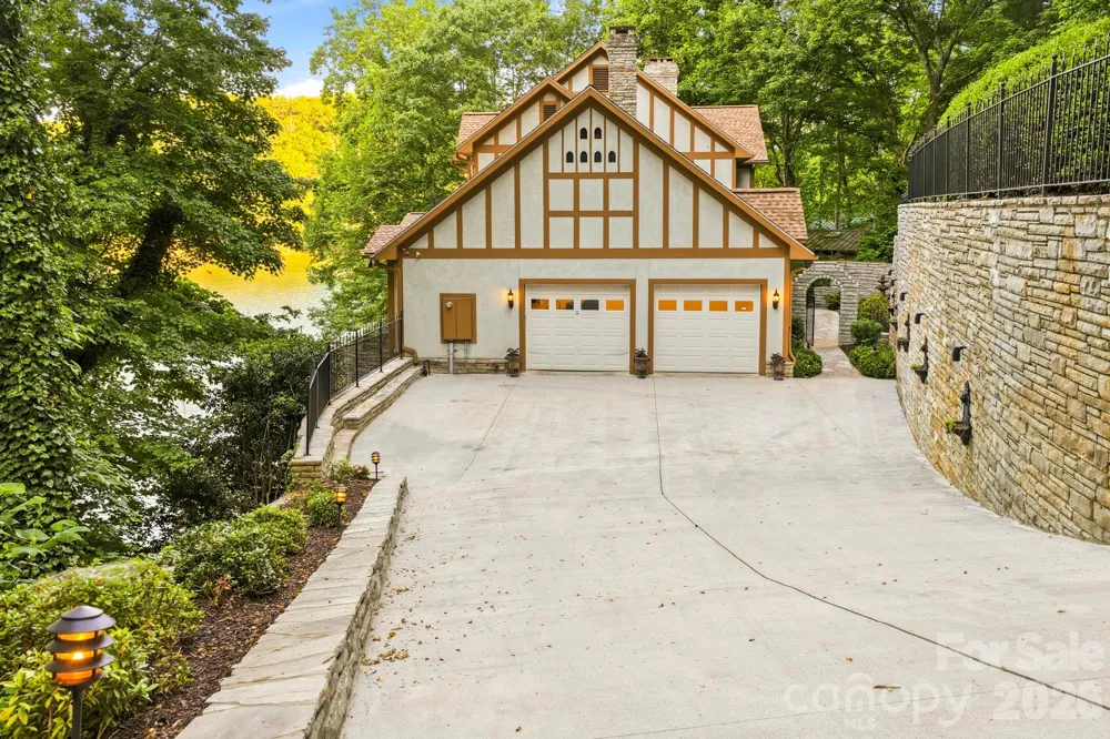 151 Garner Drive Lake Lure, NC 28746