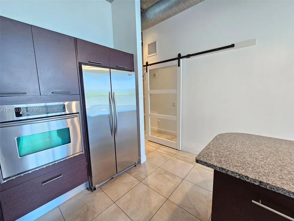 3029 NE 188th St #323 Aventura, FL 33180
