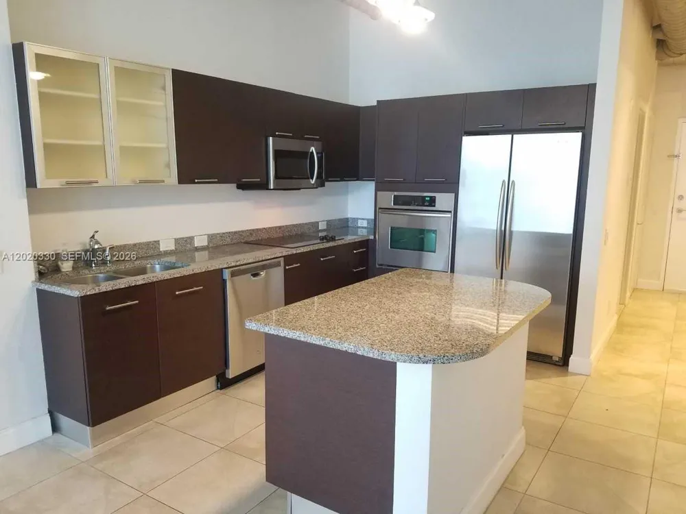 3029 NE 188th St #323 Aventura, FL 33180