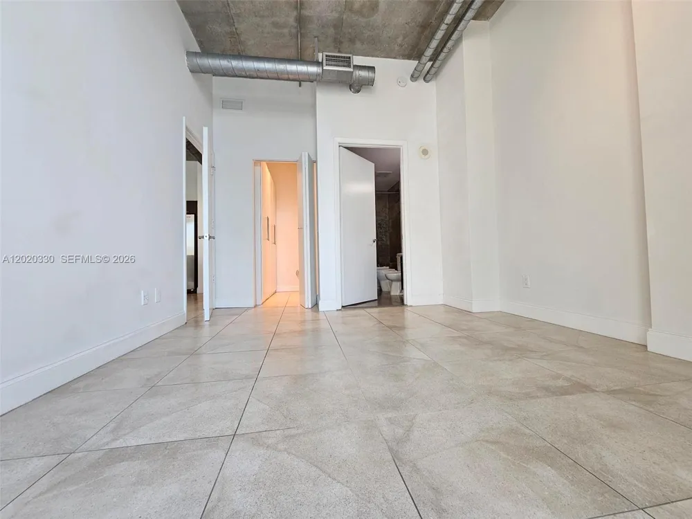 3029 NE 188th St #323 Aventura, FL 33180