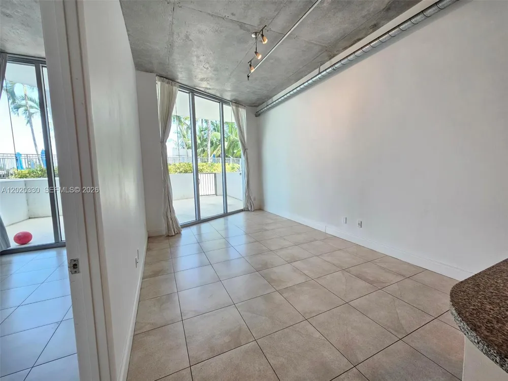 3029 NE 188th St #323 Aventura, FL 33180