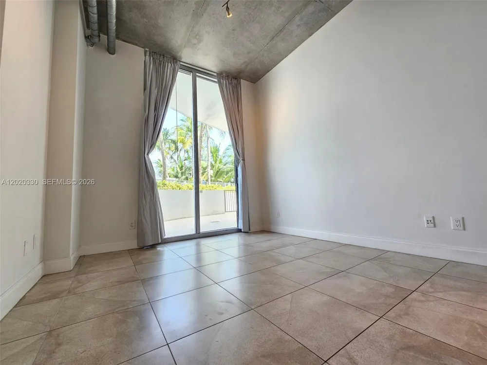 3029 NE 188th St #323 Aventura, FL 33180