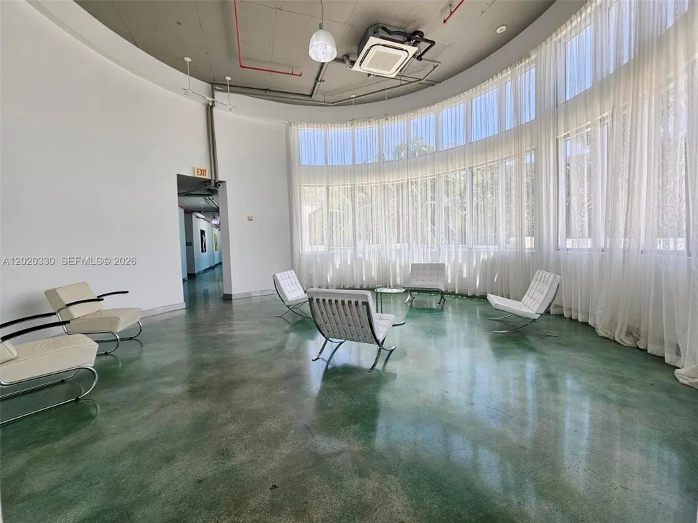 3029 NE 188th St #323 Aventura, FL 33180