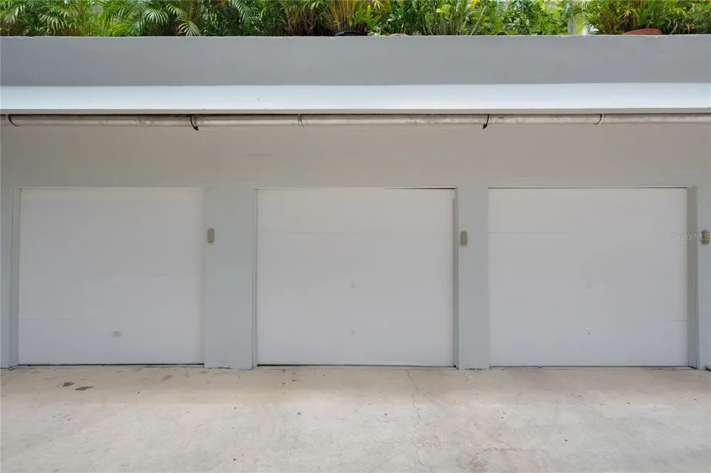 61 KINGS COURT #5E San Juan, PR 00911