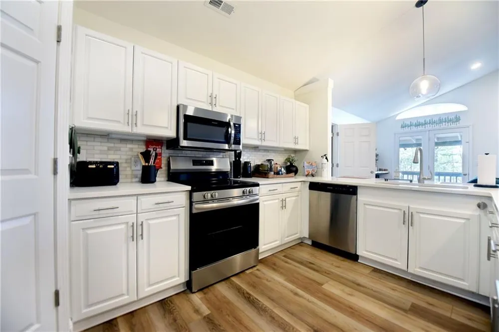 85 International Village Drive Helen, GA 30545