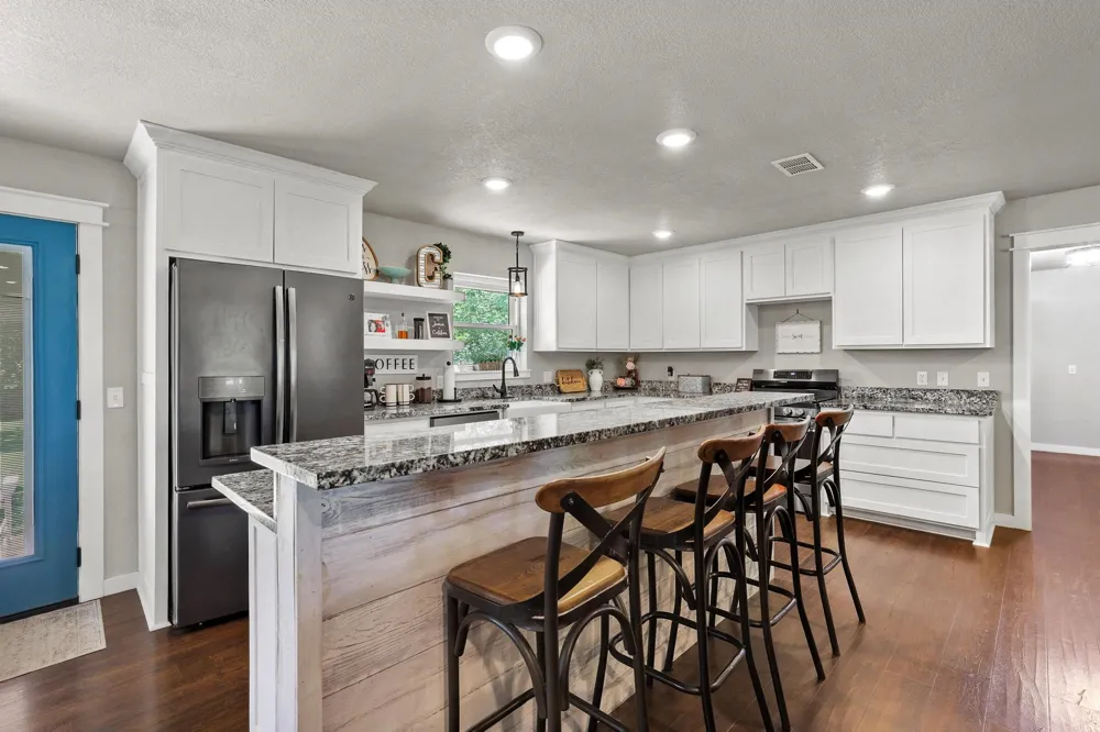 3353 County Road 2130 Telephone, TX 75488