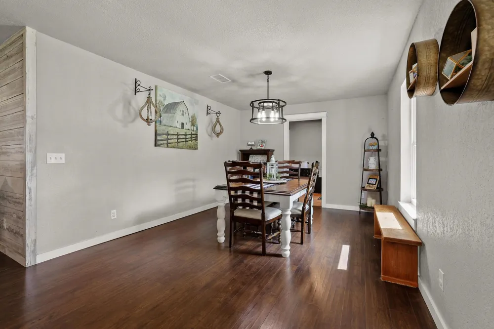3353 County Road 2130 Telephone, TX 75488