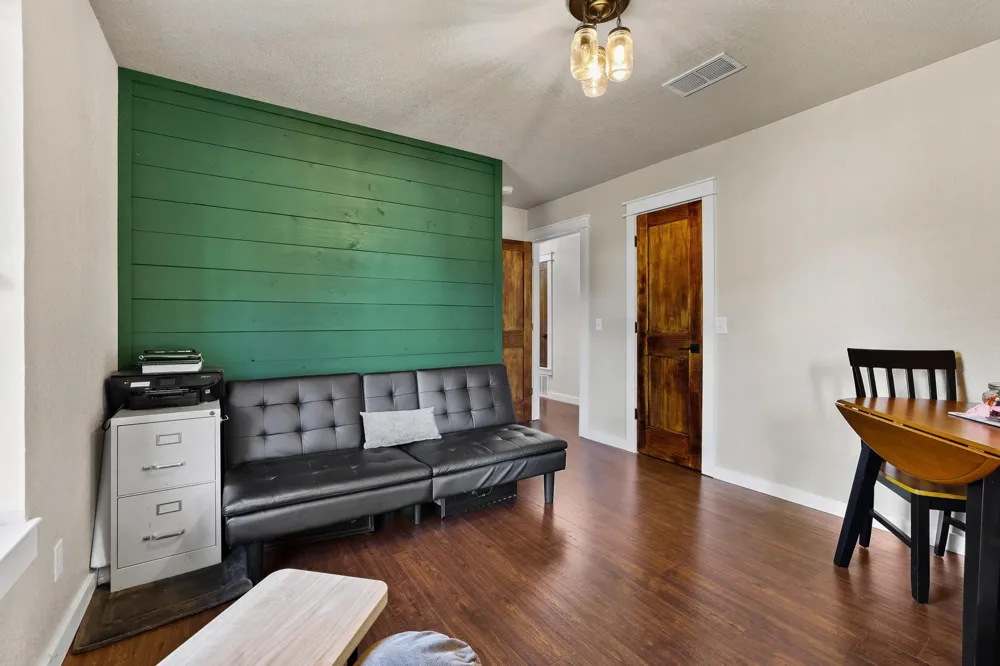 3353 County Road 2130 Telephone, TX 75488
