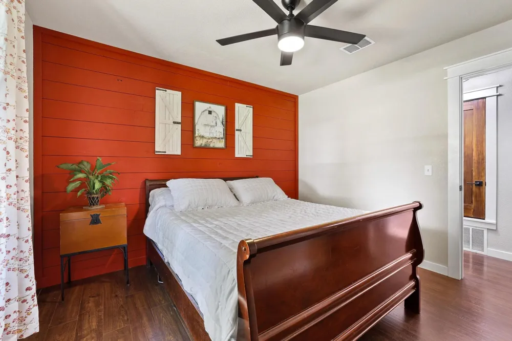 3353 County Road 2130 Telephone, TX 75488