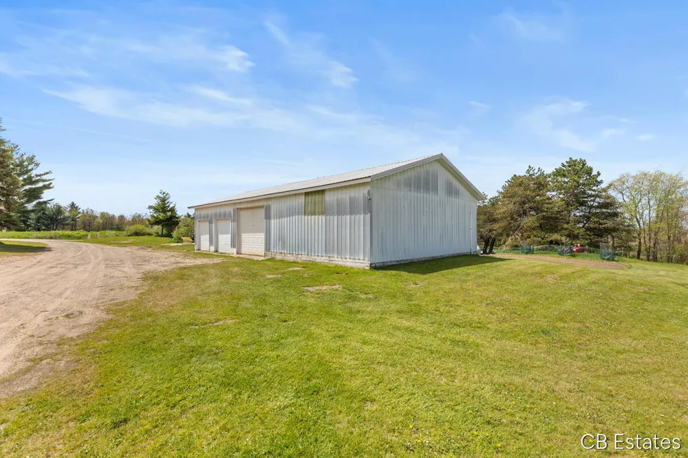 7147 6 Mile Road Norwich Township, MI 49307