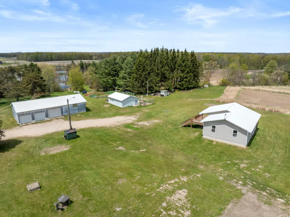 7147 6 Mile Road Norwich Township, MI 49307