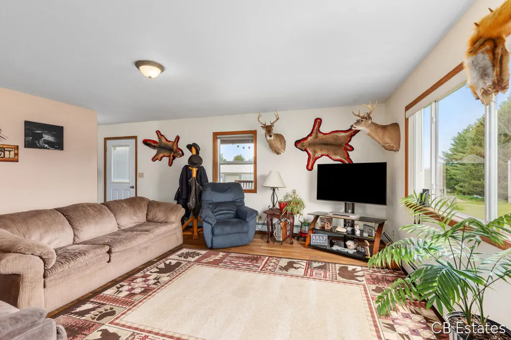 7147 6 Mile Road Norwich Township, MI 49307