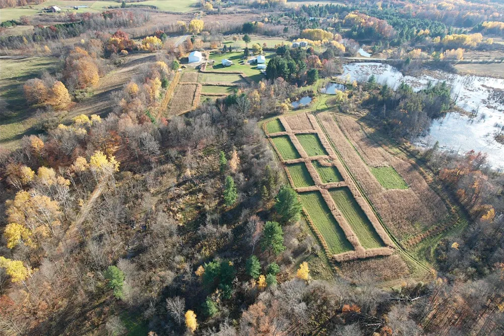 7147 6 Mile Road Norwich Township, MI 49307