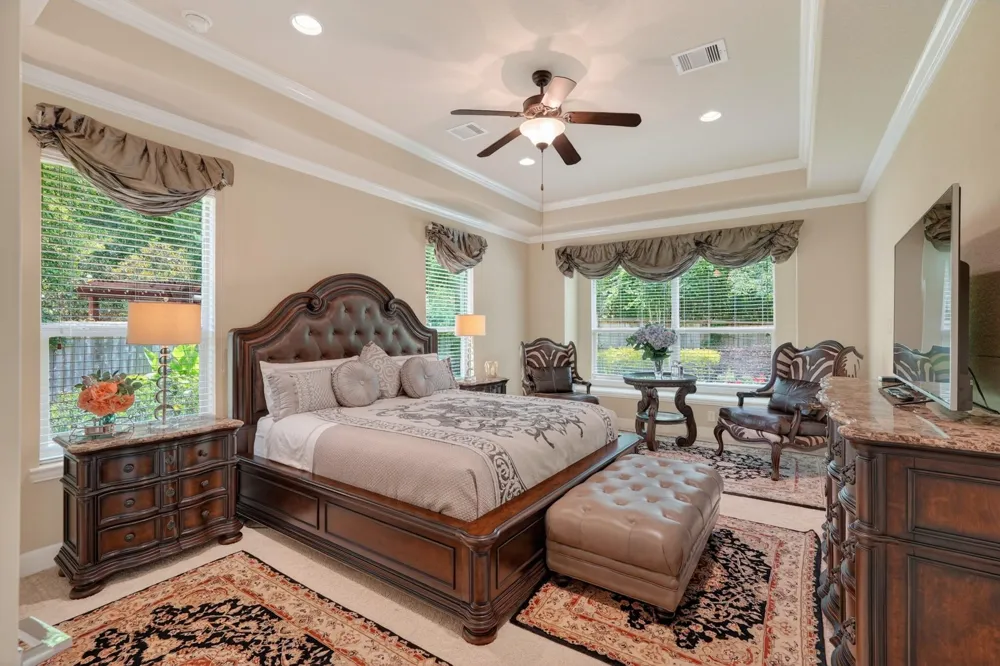 55 S Victoriana Circle Spring, TX 77389