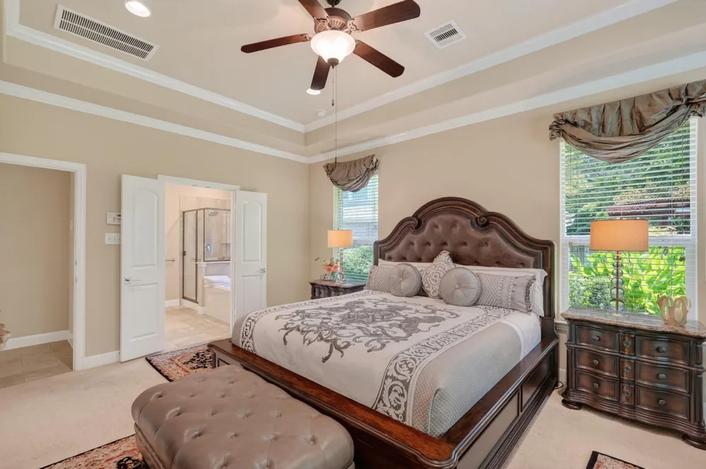 55 S Victoriana Circle Spring, TX 77389