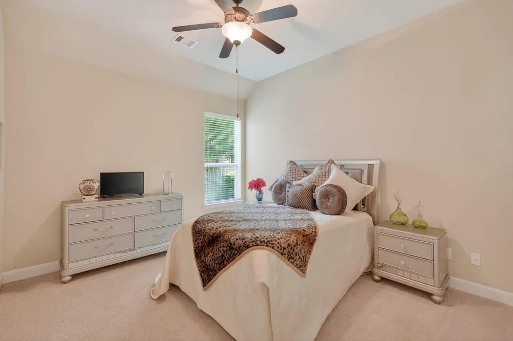 55 S Victoriana Circle Spring, TX 77389