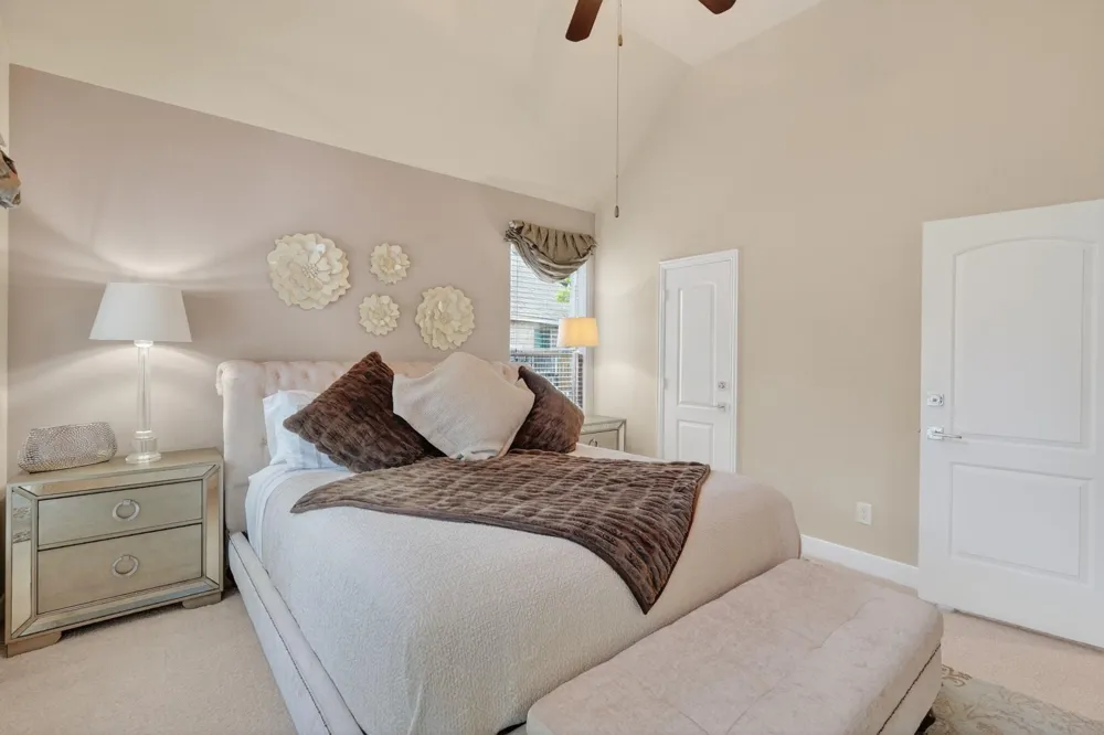 55 S Victoriana Circle Spring, TX 77389