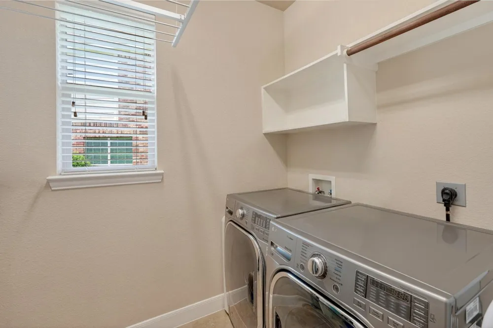 55 S Victoriana Circle Spring, TX 77389
