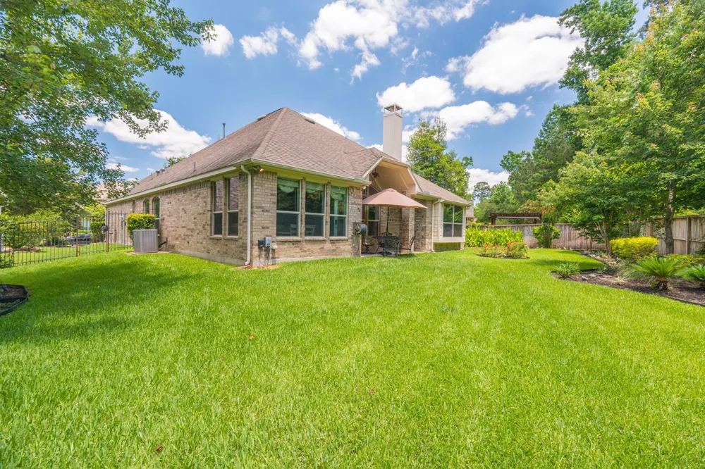 55 S Victoriana Circle Spring, TX 77389