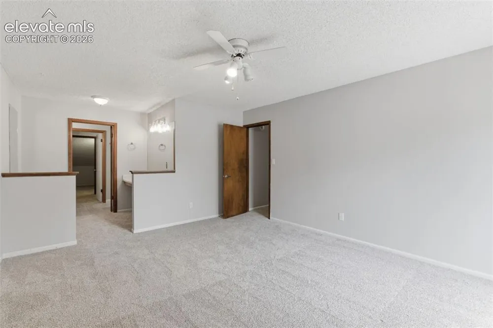 6987 Gayle Lyn Lane Colorado Springs, CO 80919