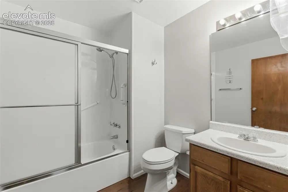 6987 Gayle Lyn Lane Colorado Springs, CO 80919