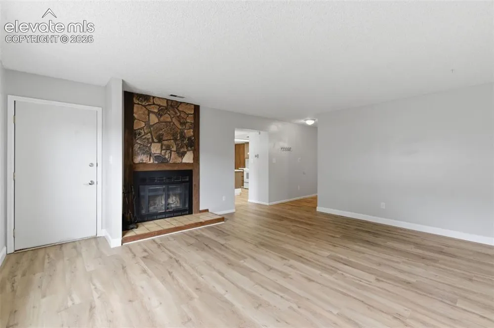 6987 Gayle Lyn Lane Colorado Springs, CO 80919