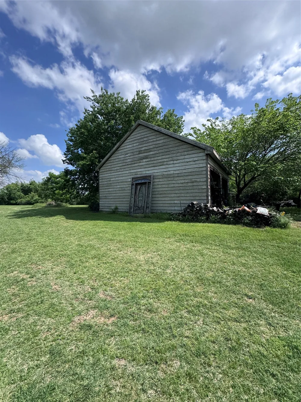 806 Old Base Road Aurora, TX 76078