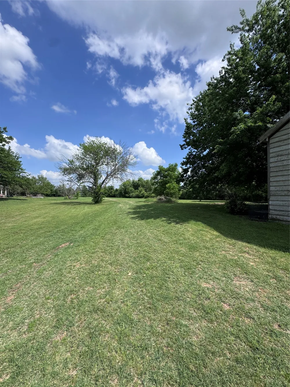 806 Old Base Road Aurora, TX 76078