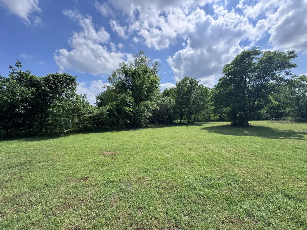 806 Old Base Road Aurora, TX 76078
