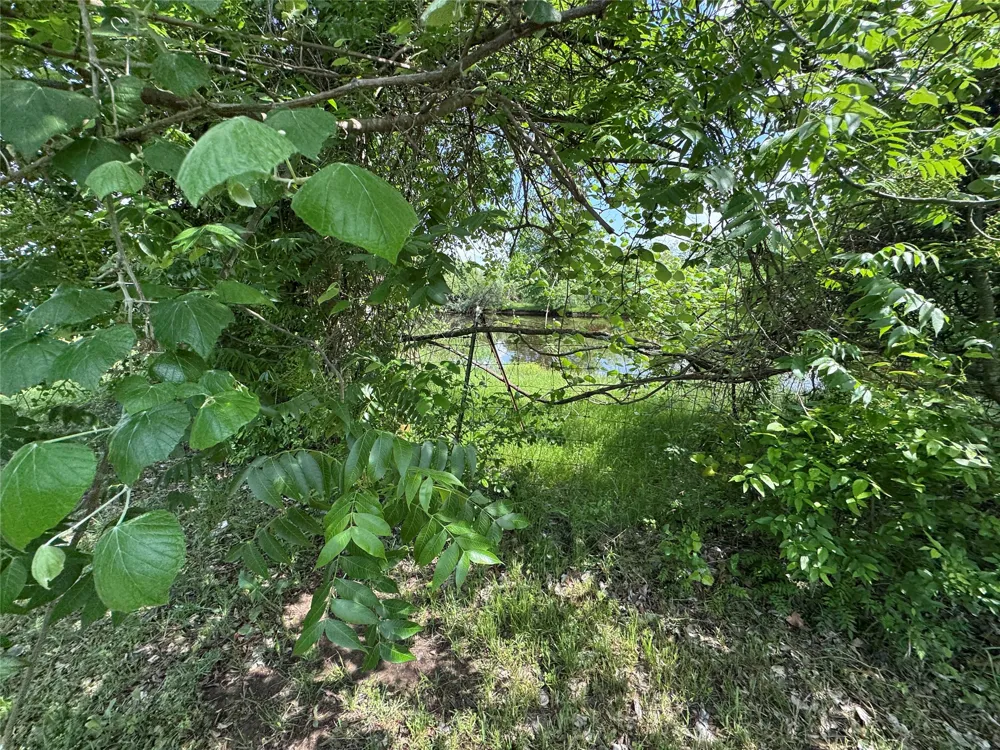 806 Old Base Road Aurora, TX 76078