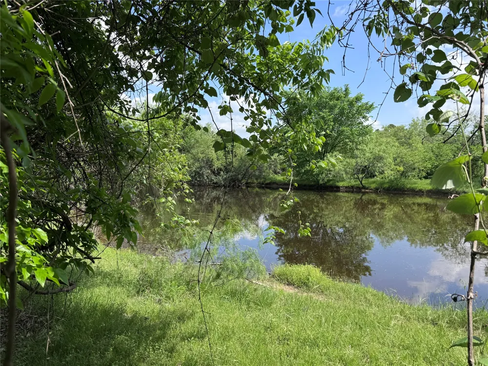 806 Old Base Road Aurora, TX 76078