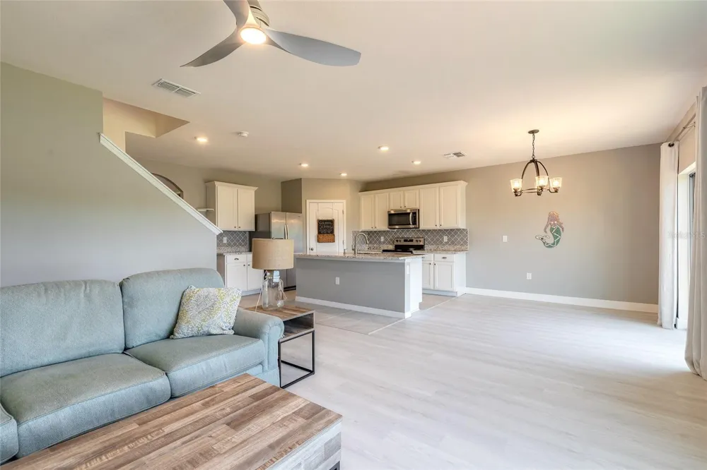 319 SUNSET VIEW DRIVE Edgewater, FL 32141